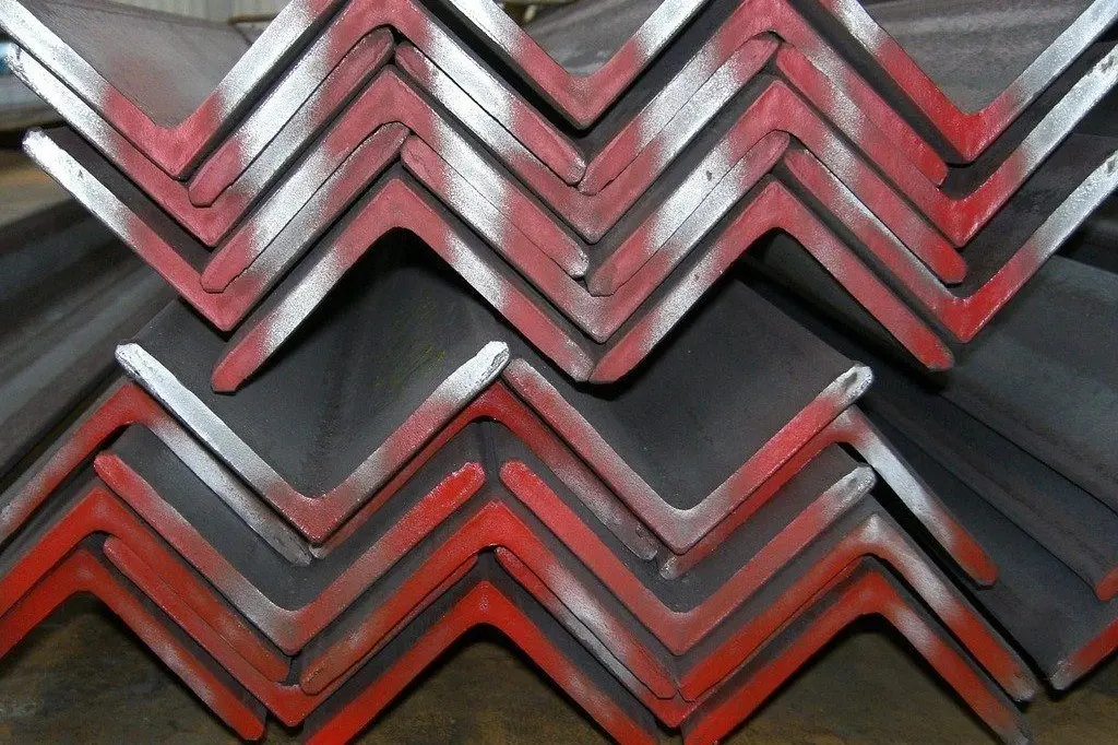 Stacked steel angle sections